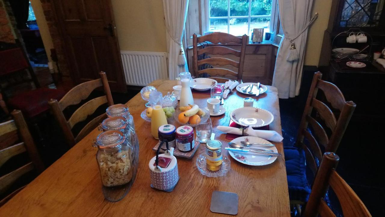 Bed and Breakfast Knockaderry House Эннис Экстерьер фото